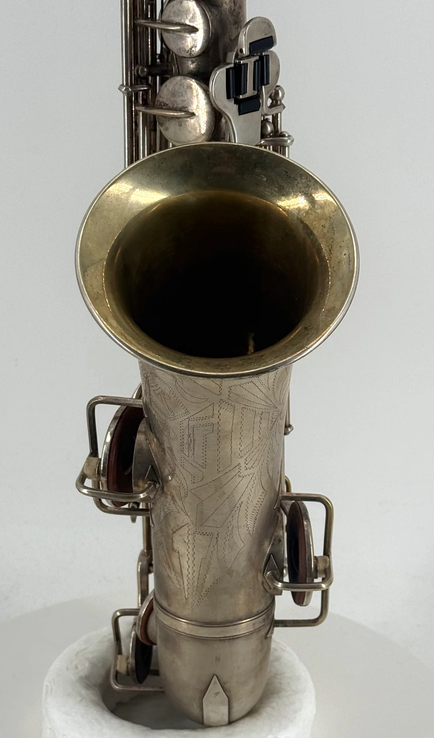 1935 Buescher Aristocrat Alto Saxophone Ser# 268XXX TH - Image 10